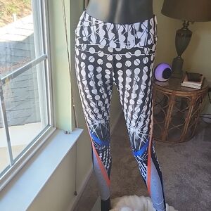 Geometric Patterned Leggings